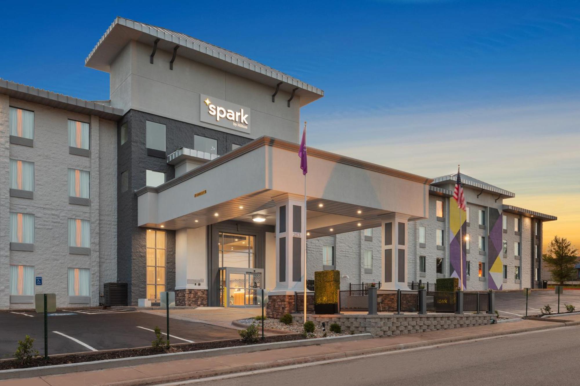Spark By Hilton Branson Meadows エクステリア 写真