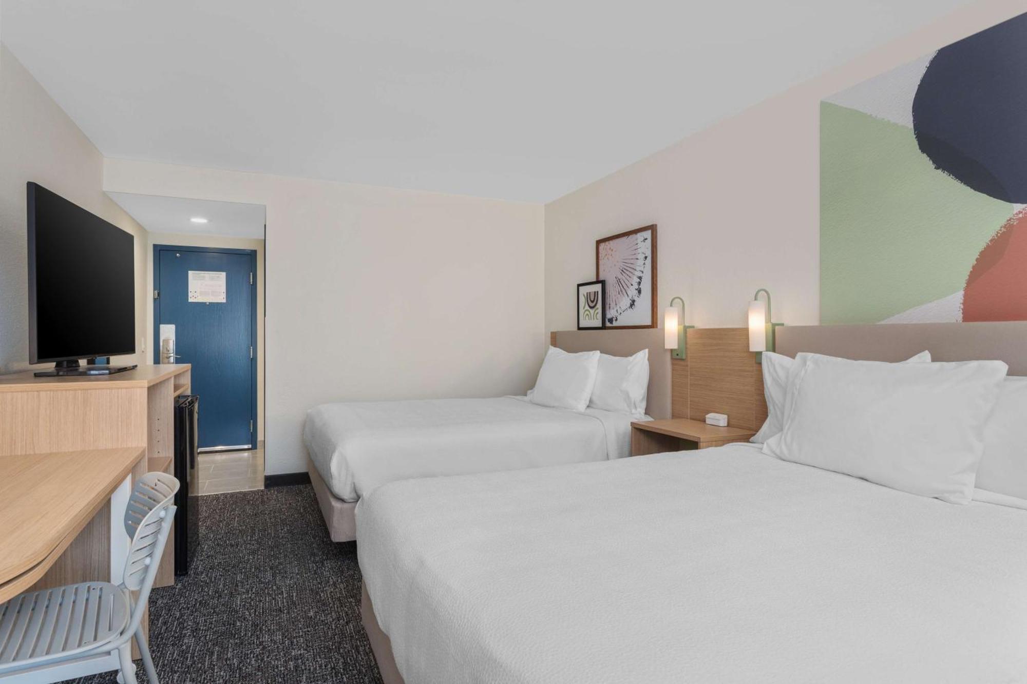 Spark By Hilton Branson Meadows エクステリア 写真